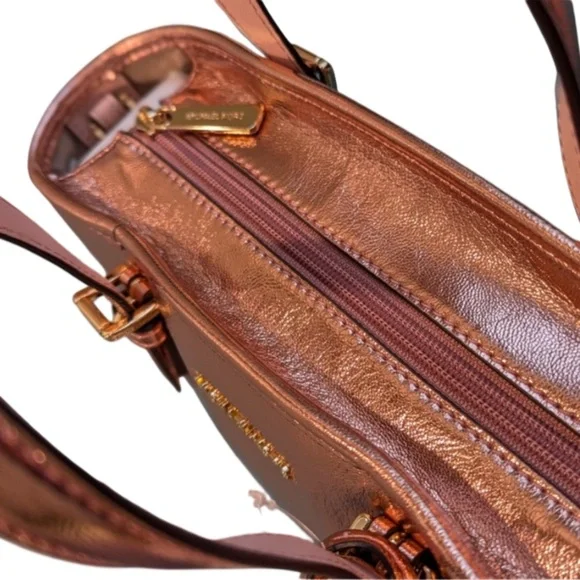 MICHAEL KORS - JET SET TRAVEL XTRA SMALL TOTE BAG